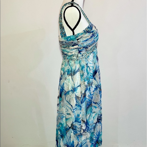 Beautiful Blue & Gold Formal Dress! - Picture 4 of 7